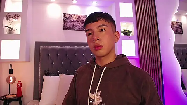 Fancy Vixen online show from 4, 3, 2026