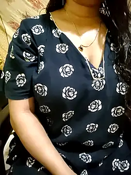 Snapshot of PARI51 chatting on 12, 7, 2026 PARI51 online show from 12, 7, 2026