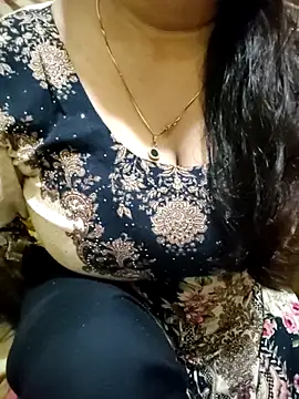 Snapshot of PARI51 chatting on 14, 6, 2026 PARI51 online show from 14, 6, 2026