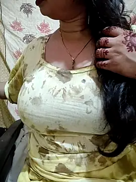 Snapshot of PARI51 chatting on 9, 7, 2026 PARI51 online show from 9, 7, 2026