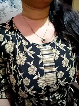 PARI51 online show from 11, 3, 2026