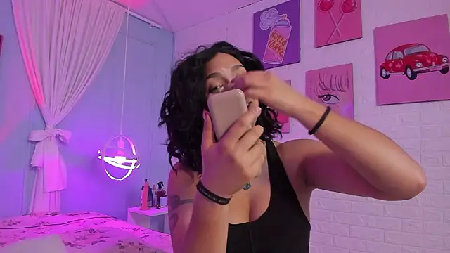 Cleo Foxx online show from 19, 3, 2026