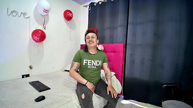 Snapshot of ZOEYJUAN_95 chatting on 23, 2, 2026 ZOEYJUAN 95 online show from 23, 2, 2026