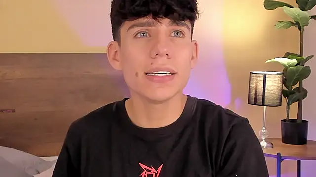 Angel eros  online show from 1, 2, 2026