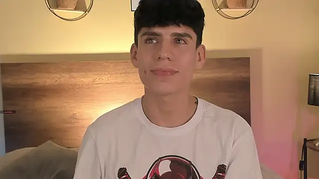 Angel eros  online show from 6, 2, 2026