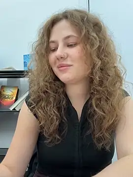 AsynaYuuki online show from 28, 3, 2026