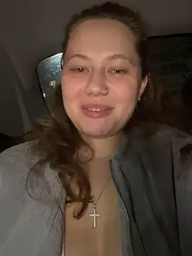 AsynaYuuki online show from 16, 4, 2026