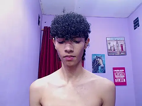 bigcock twinks online show from 25, 3, 2026