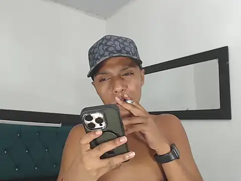 hotboyluxe online show from 2, 5, 2026