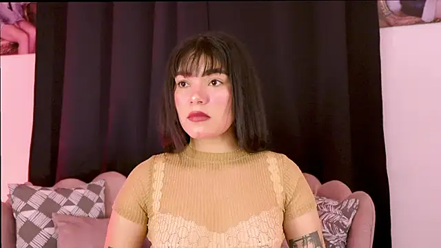 dakotacollins  online show from 21, 5, 2026
