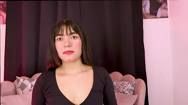 dakotacollins  online show from 8, 5, 2026