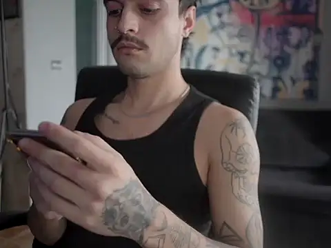 Snapshot of favdealer chatting on 7, 2, 2026 favdealer online show from 7, 2, 2026