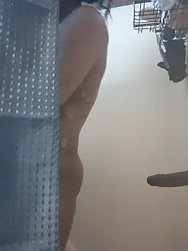 Snapshot of NatalieGainer_goodies chatting on 5, 2, 2026 NatalieGainer goodies online show from 5, 2, 2026