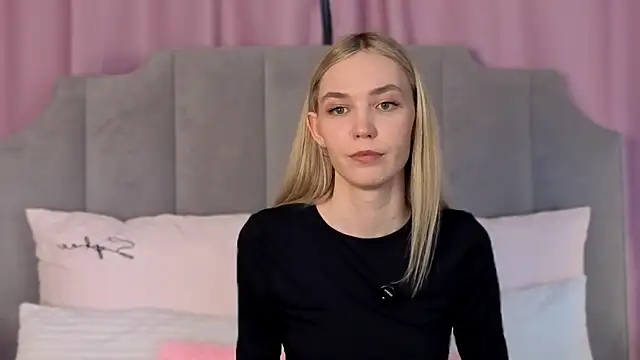 NikkiRyx online show from 30, 5, 2026