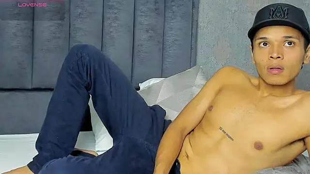 Alejandroo Montenegro online show from 10, 3, 2026