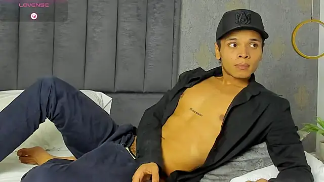 Alejandroo Montenegro online show from 10, 3, 2026