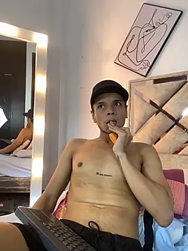 Alejandroo Montenegro online show from 4, 3, 2026