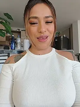 Snapshot of foxxy_lover chatting on 17, 7, 2026 foxxy lover online show from 17, 7, 2026