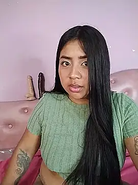 Noa Baker online show from 14, 5, 2026