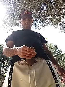 yoahotpetrafiery online show from 13, 4, 2026