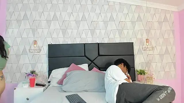 Snapshot of dafne_and_erick_ chatting on 1, 6, 2026 dafne and erick online show from 1, 6, 2026