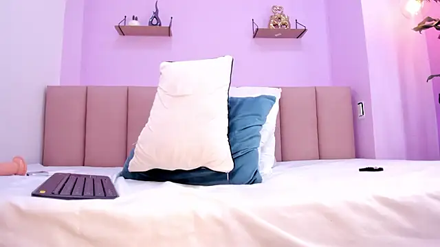 sam doll  online show from 16, 4, 2026