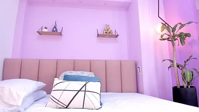 sam doll  online show from 6, 4, 2026