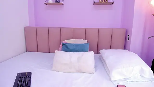 sam doll  online show from 8, 5, 2026