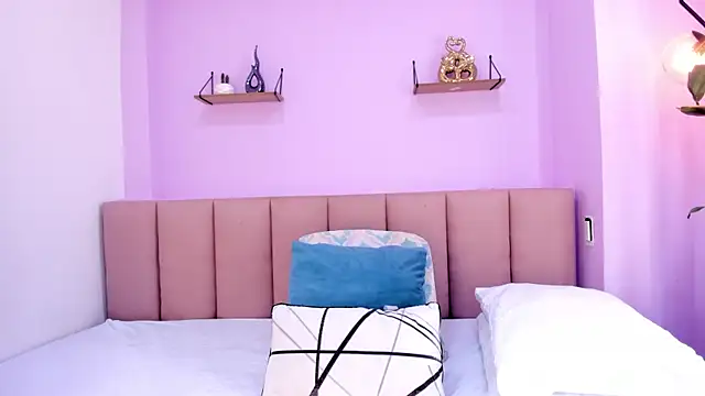 sam doll  online show from 11, 4, 2026