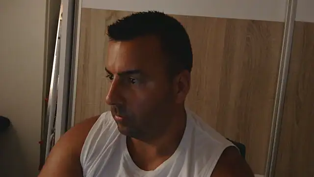Snapshot of VanillaTime78-Jorge chatting on 7, 6, 2026 VanillaTime78-Jorge online show from 7, 6, 2026