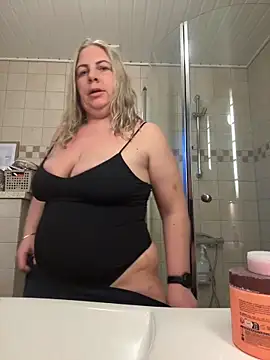 Amanda Norsk online show from 4, 4, 2026