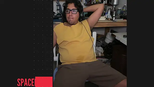 Snapshot of spacemanx_eddy chatting on 14, 6, 2026 spacemanx eddy online show from 14, 6, 2026