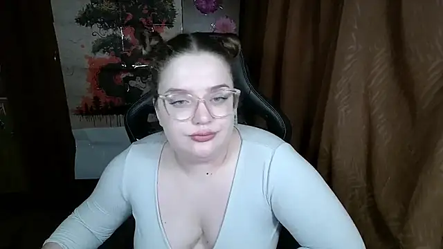 Teasing Dora online show from 29, 3, 2026