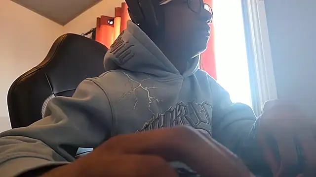 hormoneactivated online show from 8, 2, 2026