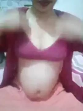 Snapshot of khushi_rawat chatting on 1, 2, 2026 khushi rawat online show from 1, 2, 2026