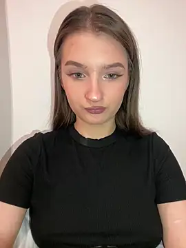 Snapshot of Green_eyes_lady chatting on 11, 5, 2026 Green eyes lady online show from 11, 5, 2026