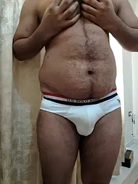 Cockmen fuck78 online show from 5, 4, 2026