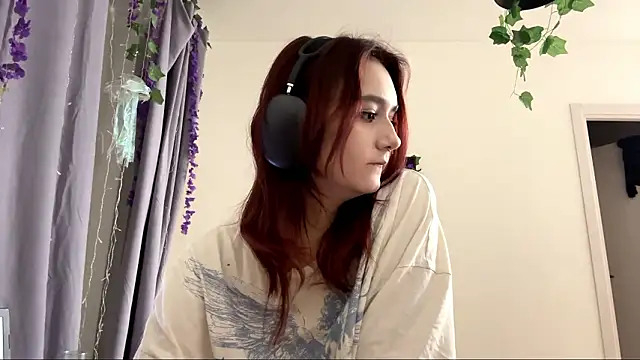 LunaMacky online show from 9, 2, 2026