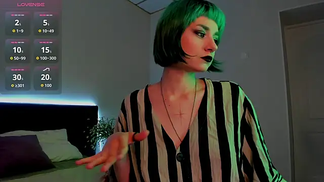 Scarle Whisper online show from 23, 5, 2026