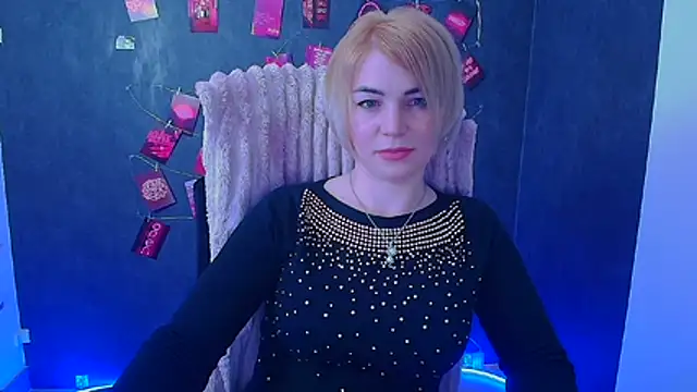 CuttieEmma online show from 4, 5, 2026