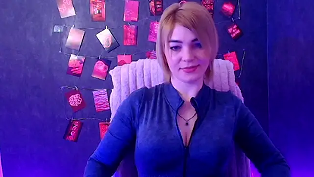 CuttieEmma online show from 19, 3, 2026