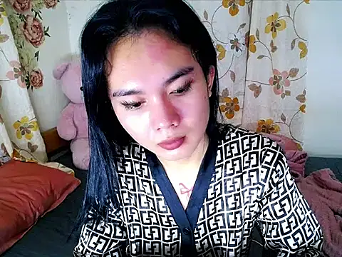 devine goddess online show from 15, 4, 2026