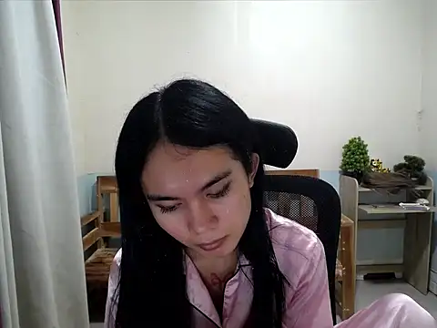Snapshot of devine_goddess chatting on 9, 7, 2026 devine goddess online show from 9, 7, 2026