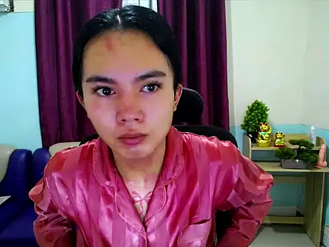 devine goddess online show from 23, 4, 2026