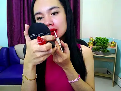 devine goddess online show from 3, 4, 2026