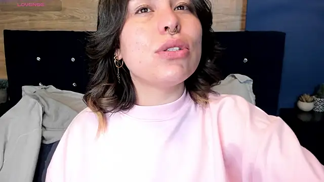 Kennya Rodriguez online show from 27, 2, 2025