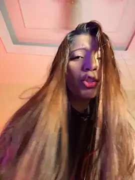Snapshot of Pushaina__1 chatting on 1, 7, 2026 Pushaina 1 online show from 1, 7, 2026