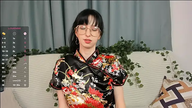 CosmicGleam online show from 2, 6, 2026