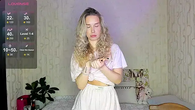 Snapshot of Elysia_kiss chatting on 15, 2, 2026 Elysia kiss online show from 15, 2, 2026