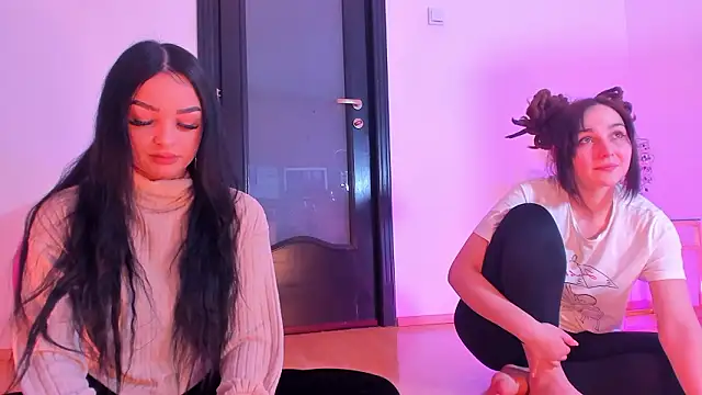 Peanaughty online show from 13, 2, 2026